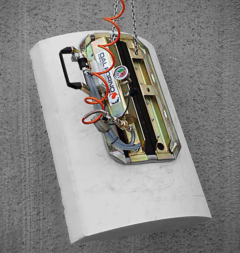 curved material - flexible suction pad 